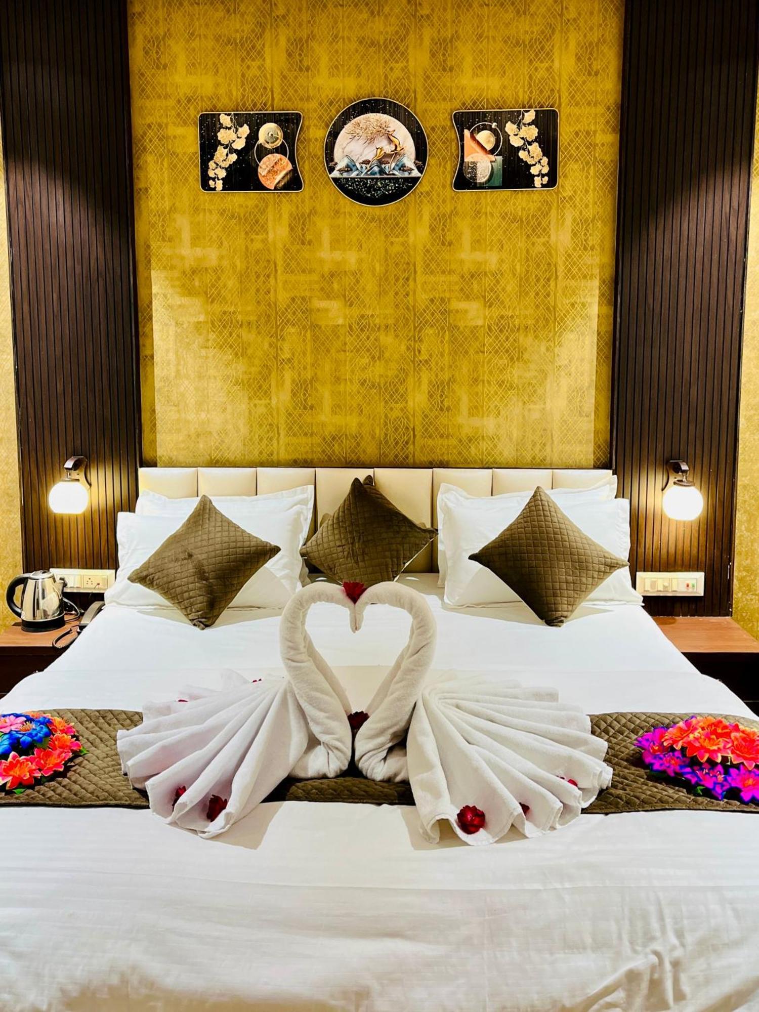 Shubh Laxmi Residence 阿杰梅尔 外观 照片